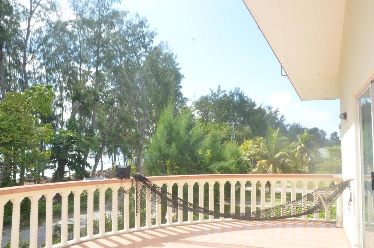 Butterfly Villas Grand Anse  Exteriör bild