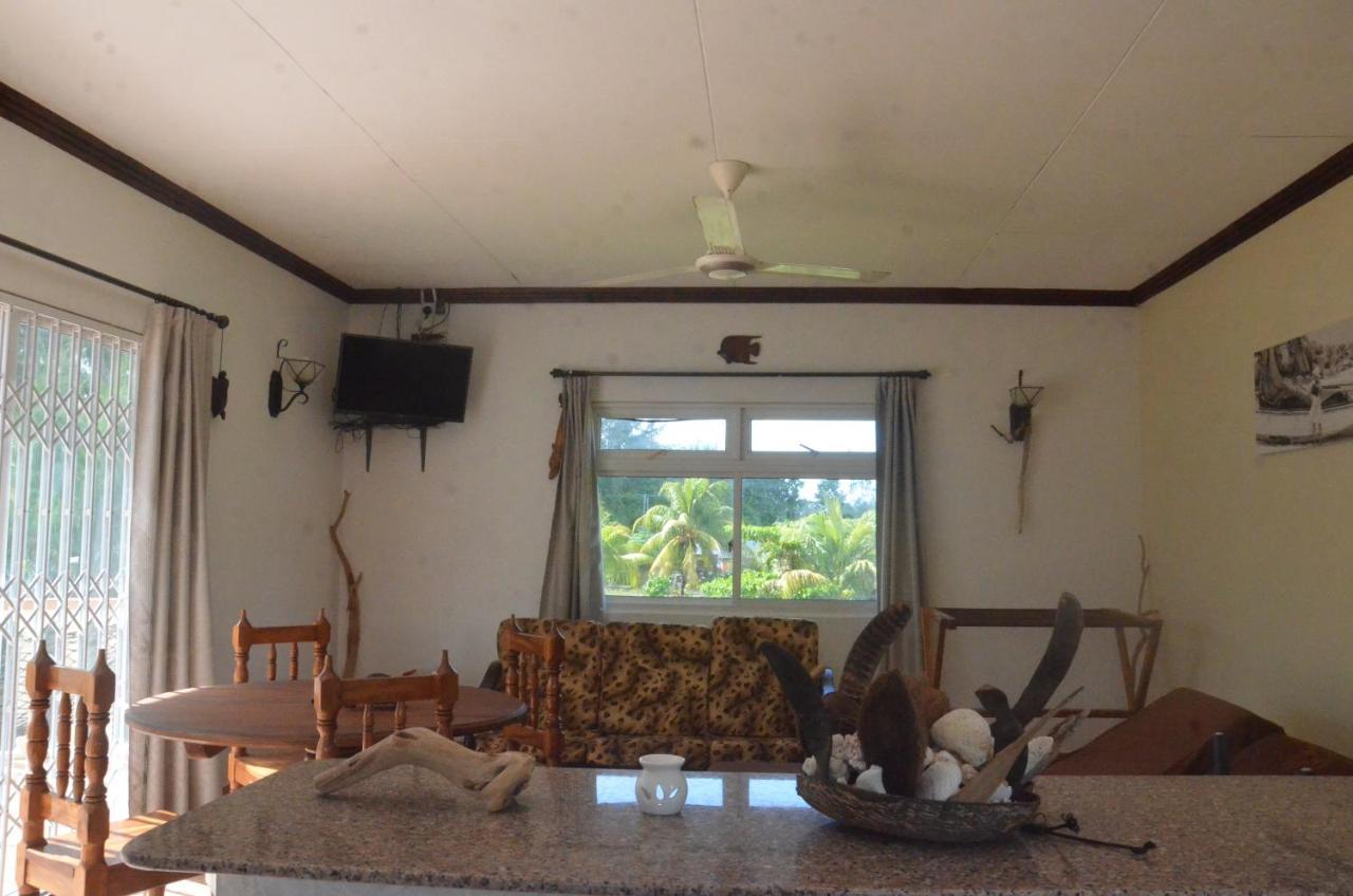 Butterfly Villas Grand Anse  Exteriör bild