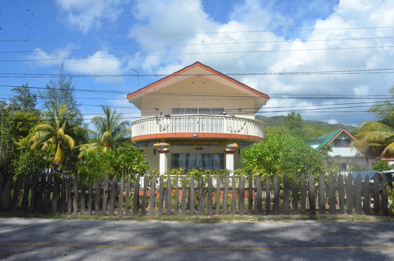 Butterfly Villas Grand Anse  Exteriör bild